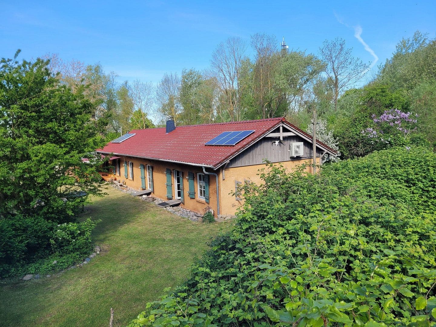 Predaj domu 200 m², pozemek 13.000 m², Dranske, Meklenbursko-Predpomoransko Predaj domu 200 m², pozemek 13.000 m², Dranske, Meklenbursko-Predpomoransko