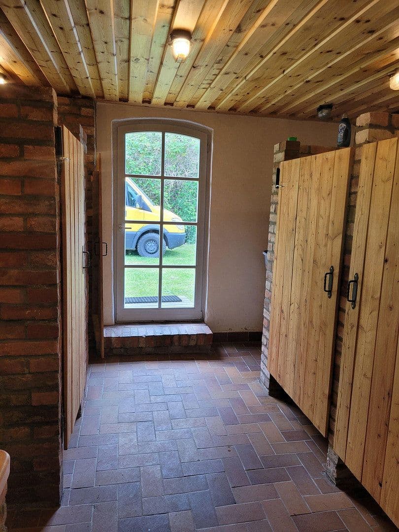 Predaj domu 200 m², pozemek 13.000 m², Dranske, Meklenbursko-Predpomoransko Predaj domu 200 m², pozemek 13.000 m², Dranske, Meklenbursko-Predpomoransko