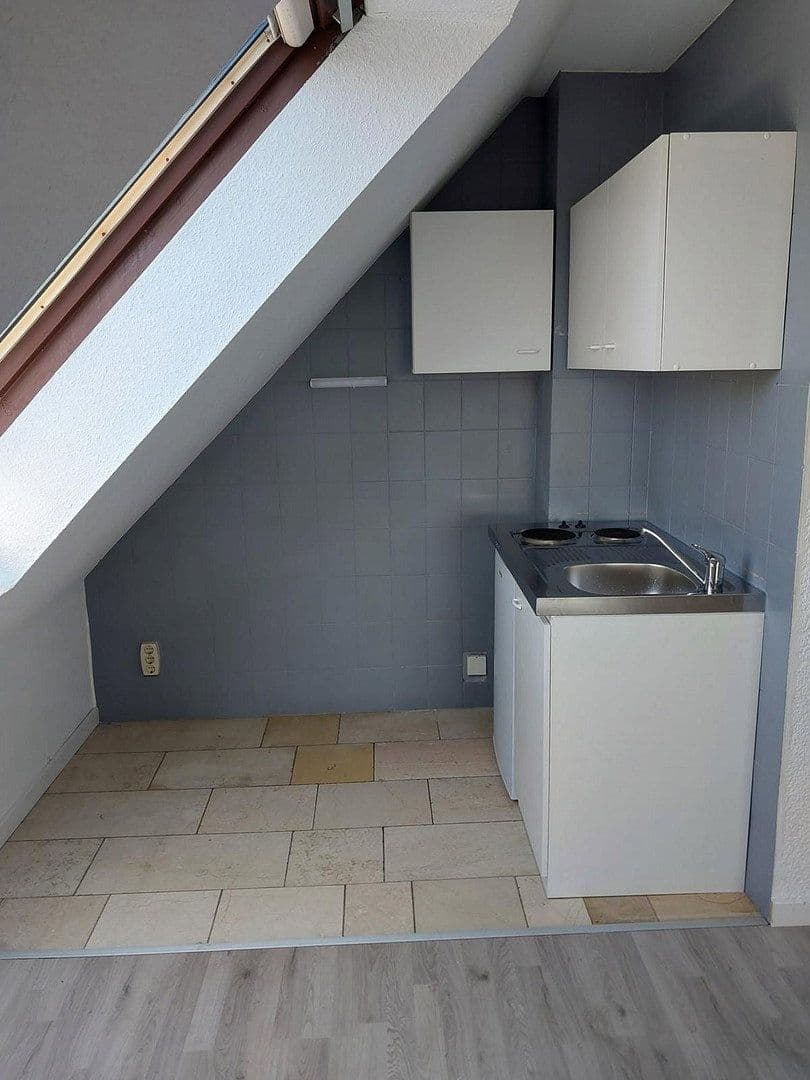 Prenájom bytu 1-izbový 44 m², Frankfurt, Hesensko Prenájom bytu 1-izbový 44 m², Frankfurt, Hesensko