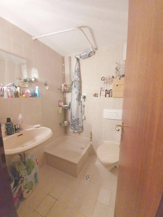 Prenájom bytu 1-izbový 25 m², Köln, Severné Porýnie - Westfálsko Prenájom bytu 1-izbový 25 m², Köln, Severné Porýnie - Westfálsko