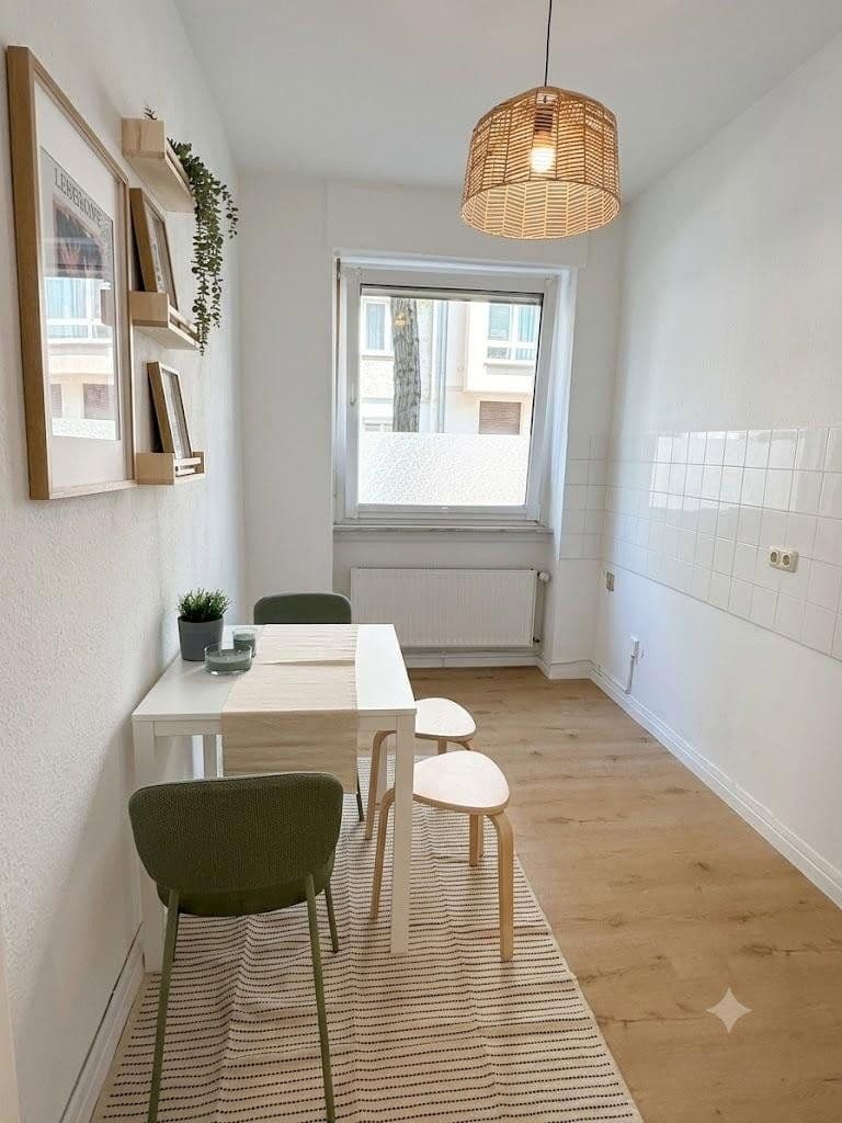 Prenájom bytu 1-izbový 40 m², Kaiser-Wilhelm-Ring 39, Mainz, Porýnie-Falcko Prenájom bytu 1-izbový 40 m², Kaiser-Wilhelm-Ring 39, Mainz, Porýnie-Falcko