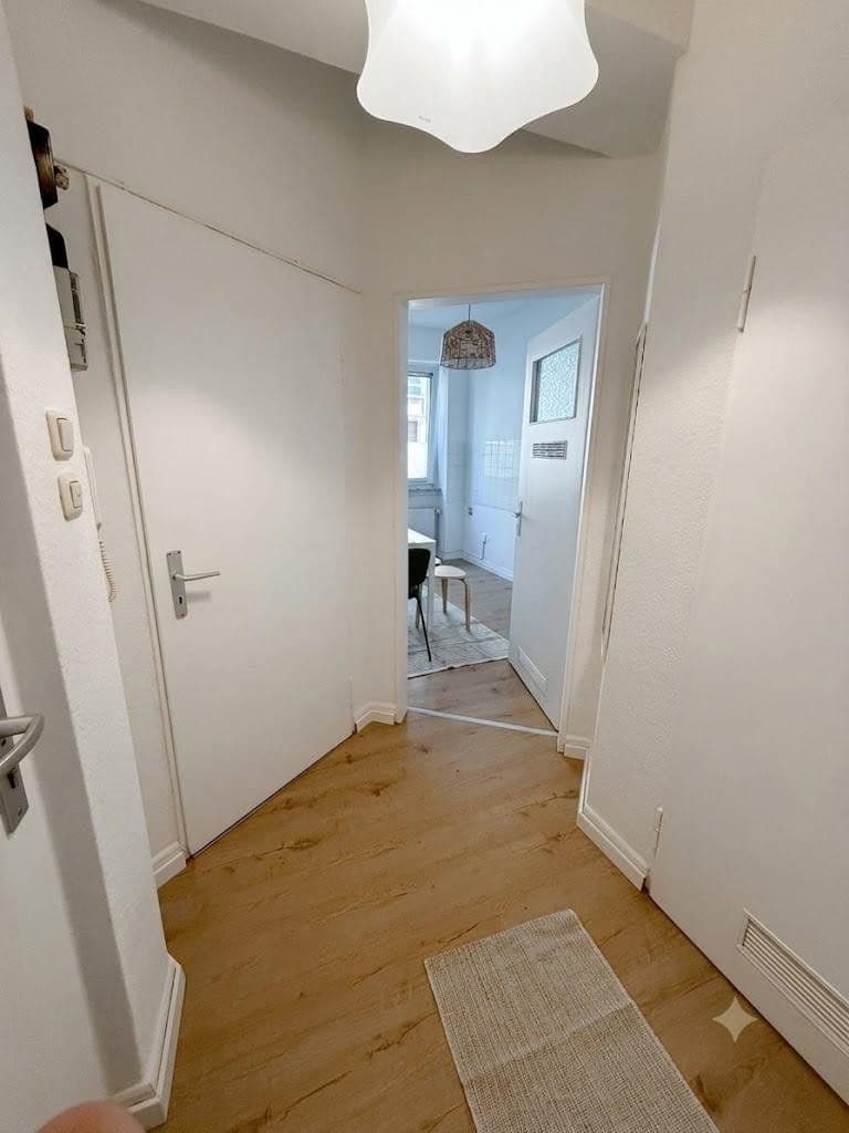 Prenájom bytu 1-izbový 40 m², Kaiser-Wilhelm-Ring 39, Mainz, Porýnie-Falcko Prenájom bytu 1-izbový 40 m², Kaiser-Wilhelm-Ring 39, Mainz, Porýnie-Falcko