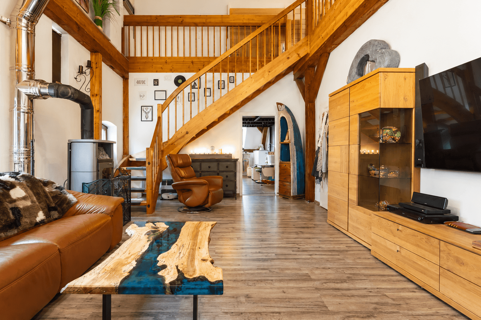 Predaj domu 809 m², pozemek 1.057 m², Kühbach, Bavorsko Predaj domu 809 m², pozemek 1.057 m², Kühbach, Bavorsko