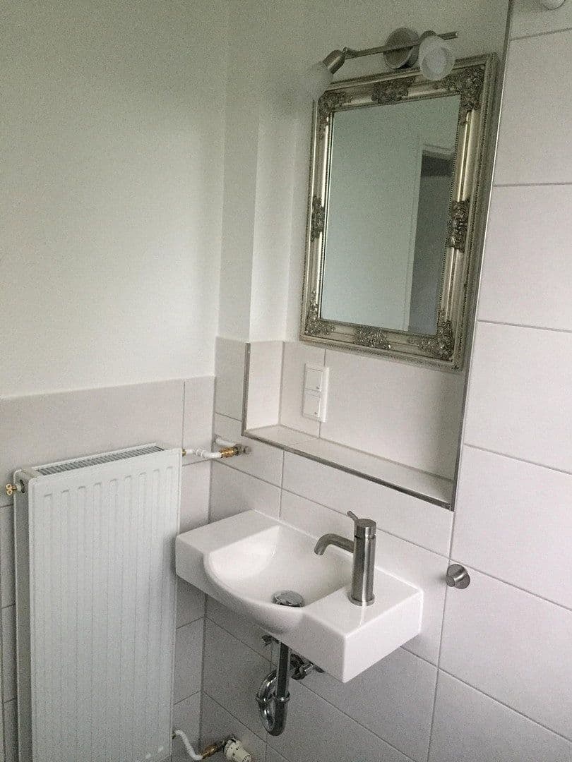 Prenájom bytu 3-izbový 64 m², Bremen, Brémy Prenájom bytu 3-izbový 64 m², Bremen, Brémy