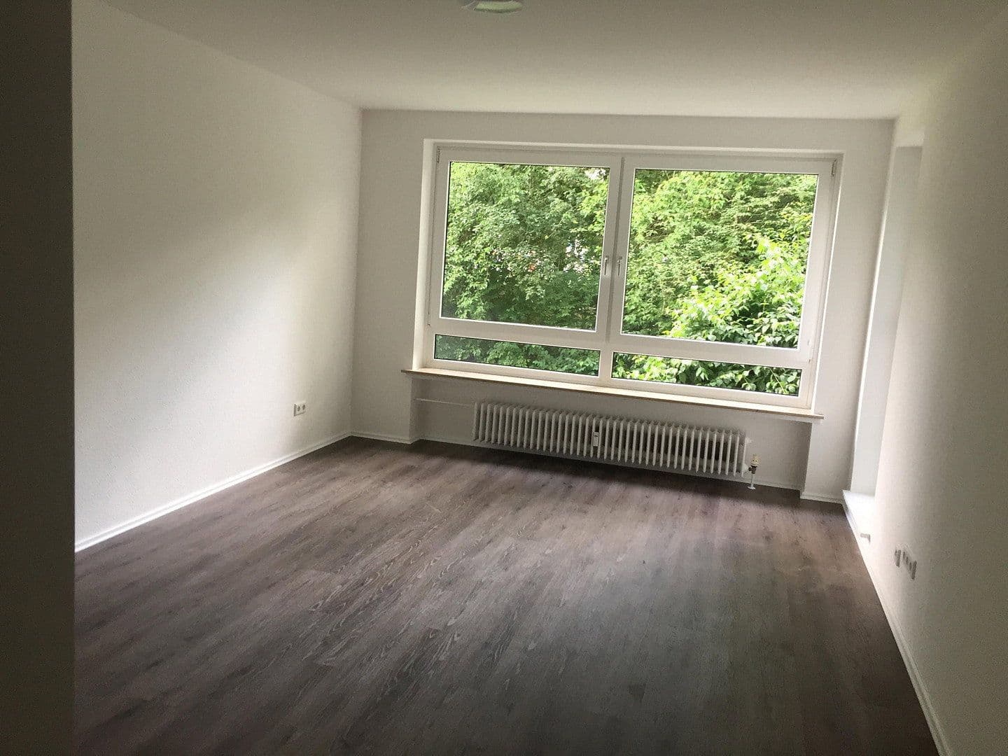 Prenájom bytu 3-izbový 64 m², Bremen, Brémy Prenájom bytu 3-izbový 64 m², Bremen, Brémy