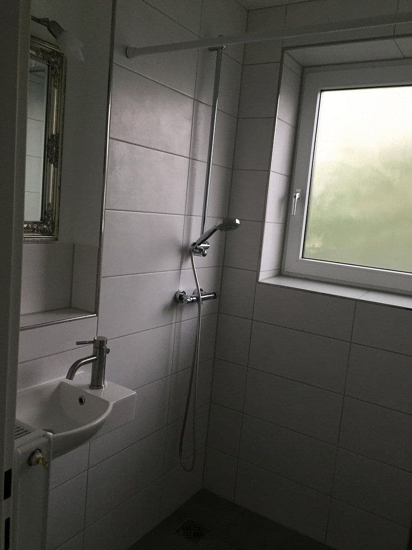 Prenájom bytu 3-izbový 64 m², Bremen, Brémy Prenájom bytu 3-izbový 64 m², Bremen, Brémy