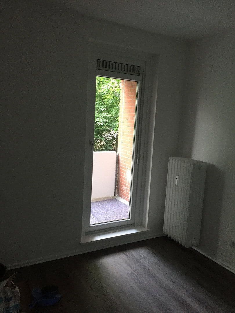 Prenájom bytu 3-izbový 64 m², Bremen, Brémy Prenájom bytu 3-izbový 64 m², Bremen, Brémy