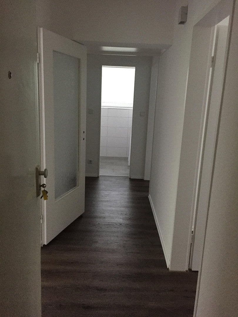 Prenájom bytu 3-izbový 64 m², Bremen, Brémy Prenájom bytu 3-izbový 64 m², Bremen, Brémy