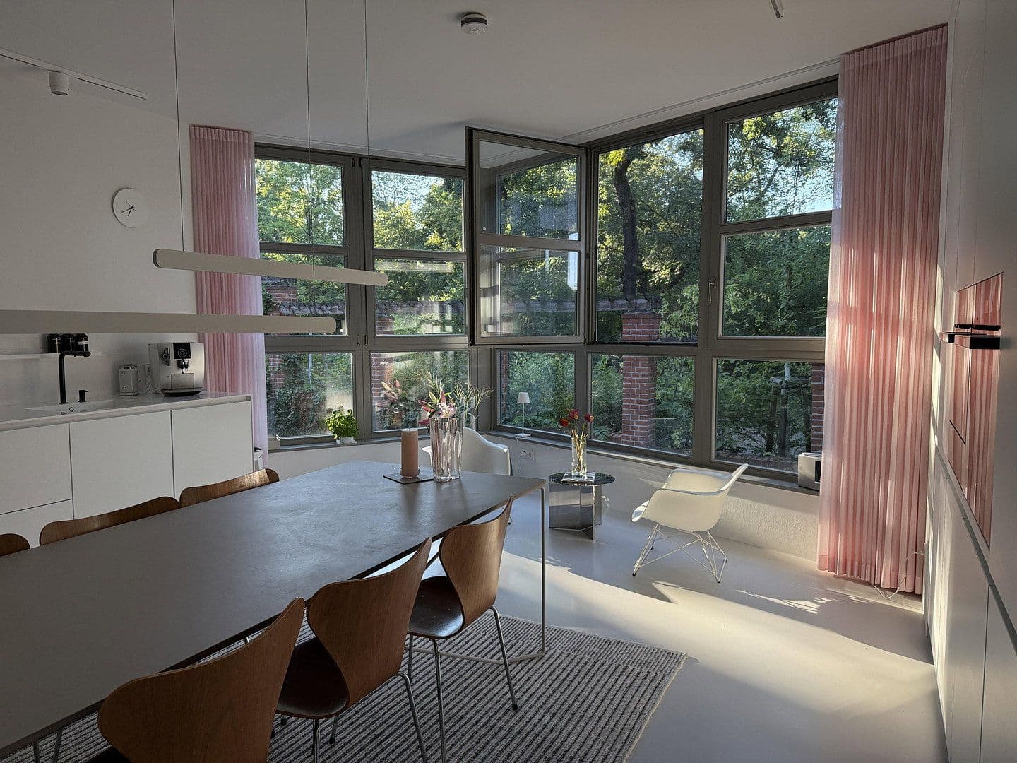 Predaj bytu 5-izbový 225 m², Berlin, Berlín Predaj bytu 5-izbový 225 m², Berlin, Berlín