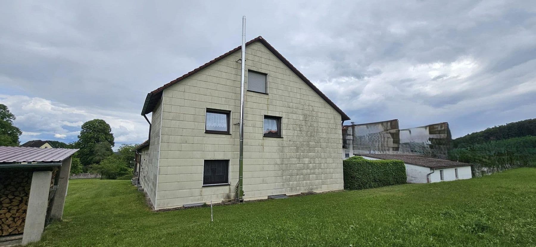 Predaj domu 274 m², pozemek 5.648 m², Königstein, Bavorsko Predaj domu 274 m², pozemek 5.648 m², Königstein, Bavorsko