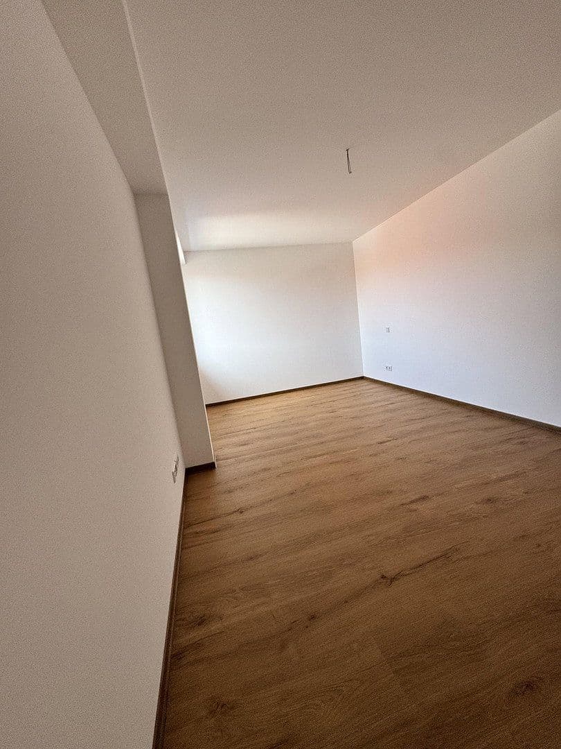Prenájom bytu 4-izbový 123 m², Kilianistr. 2a, Mühlhausen/Thüringen, Durínsko Prenájom bytu 4-izbový 123 m², Kilianistr. 2a, Mühlhausen/Thüringen, Durínsko