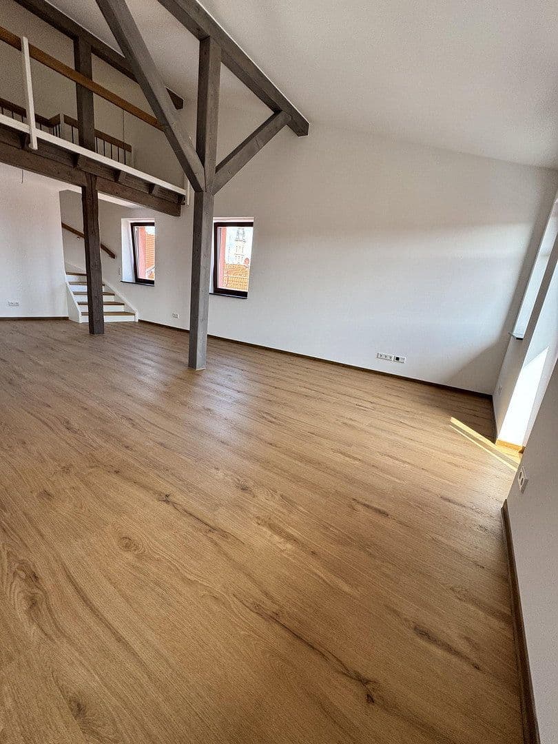 Prenájom bytu 4-izbový 123 m², Kilianistr. 2a, Mühlhausen/Thüringen, Durínsko Prenájom bytu 4-izbový 123 m², Kilianistr. 2a, Mühlhausen/Thüringen, Durínsko