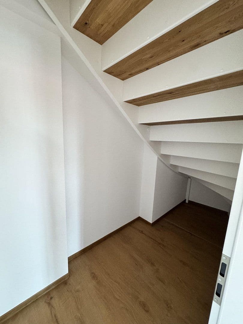 Prenájom bytu 4-izbový 123 m², Kilianistr. 2a, Mühlhausen/Thüringen, Durínsko Prenájom bytu 4-izbový 123 m², Kilianistr. 2a, Mühlhausen/Thüringen, Durínsko