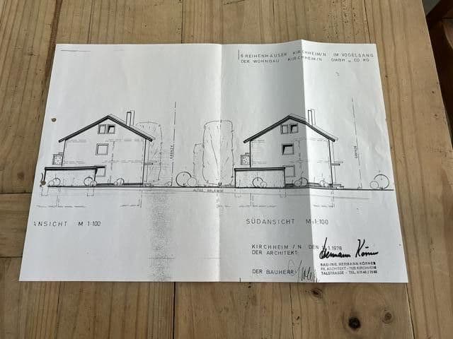 Predaj domu 154 m², pozemek 342 m², Kirchheim am Neckar, Bádensko-Wurttembersko Predaj domu 154 m², pozemek 342 m², Kirchheim am Neckar, Bádensko-Wurttembersko