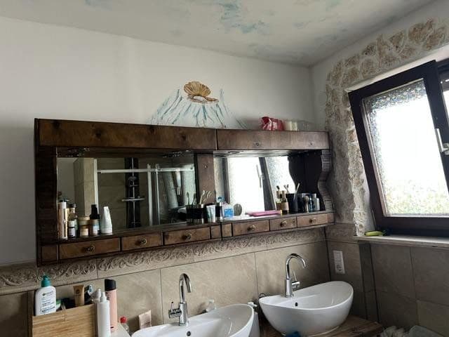 Predaj domu 154 m², pozemek 342 m², Kirchheim am Neckar, Bádensko-Wurttembersko Predaj domu 154 m², pozemek 342 m², Kirchheim am Neckar, Bádensko-Wurttembersko
