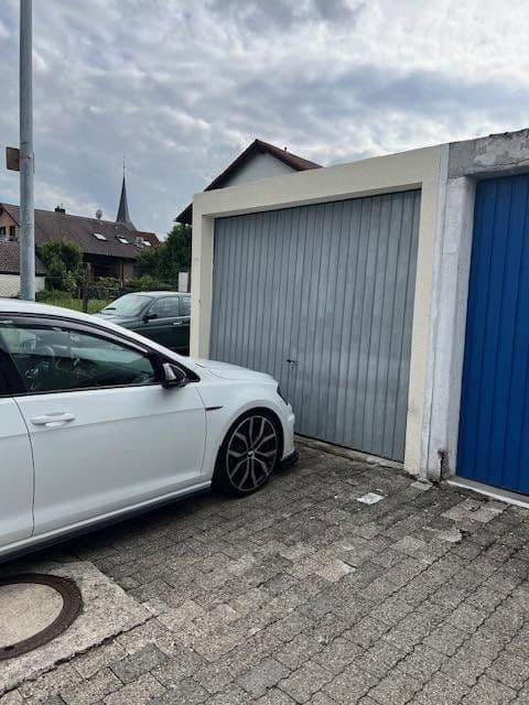 Predaj domu 154 m², pozemek 342 m², Kirchheim am Neckar, Bádensko-Wurttembersko Predaj domu 154 m², pozemek 342 m², Kirchheim am Neckar, Bádensko-Wurttembersko