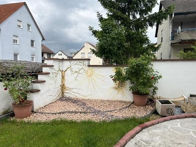 Predaj domu 154 m², pozemek 342 m², Kirchheim am Neckar, Bádensko-Wurttembersko Predaj domu 154 m², pozemek 342 m², Kirchheim am Neckar, Bádensko-Wurttembersko