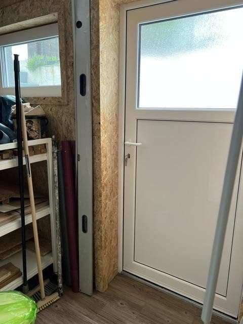 Predaj domu 154 m², pozemek 342 m², Kirchheim am Neckar, Bádensko-Wurttembersko Predaj domu 154 m², pozemek 342 m², Kirchheim am Neckar, Bádensko-Wurttembersko