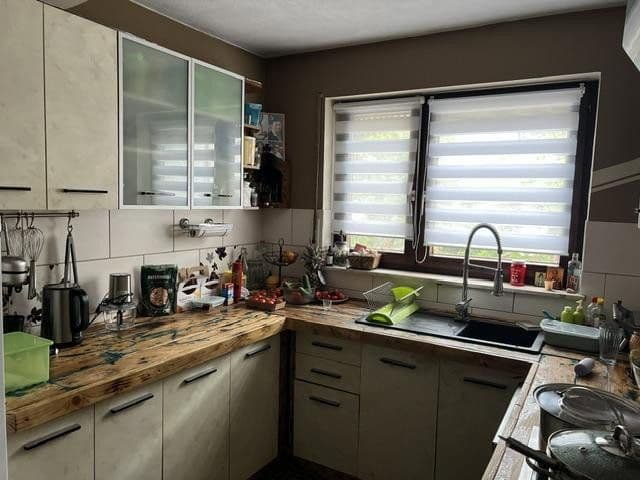Predaj domu 154 m², pozemek 342 m², Kirchheim am Neckar, Bádensko-Wurttembersko Predaj domu 154 m², pozemek 342 m², Kirchheim am Neckar, Bádensko-Wurttembersko