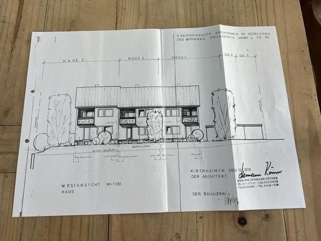 Predaj domu 154 m², pozemek 342 m², Kirchheim am Neckar, Bádensko-Wurttembersko Predaj domu 154 m², pozemek 342 m², Kirchheim am Neckar, Bádensko-Wurttembersko