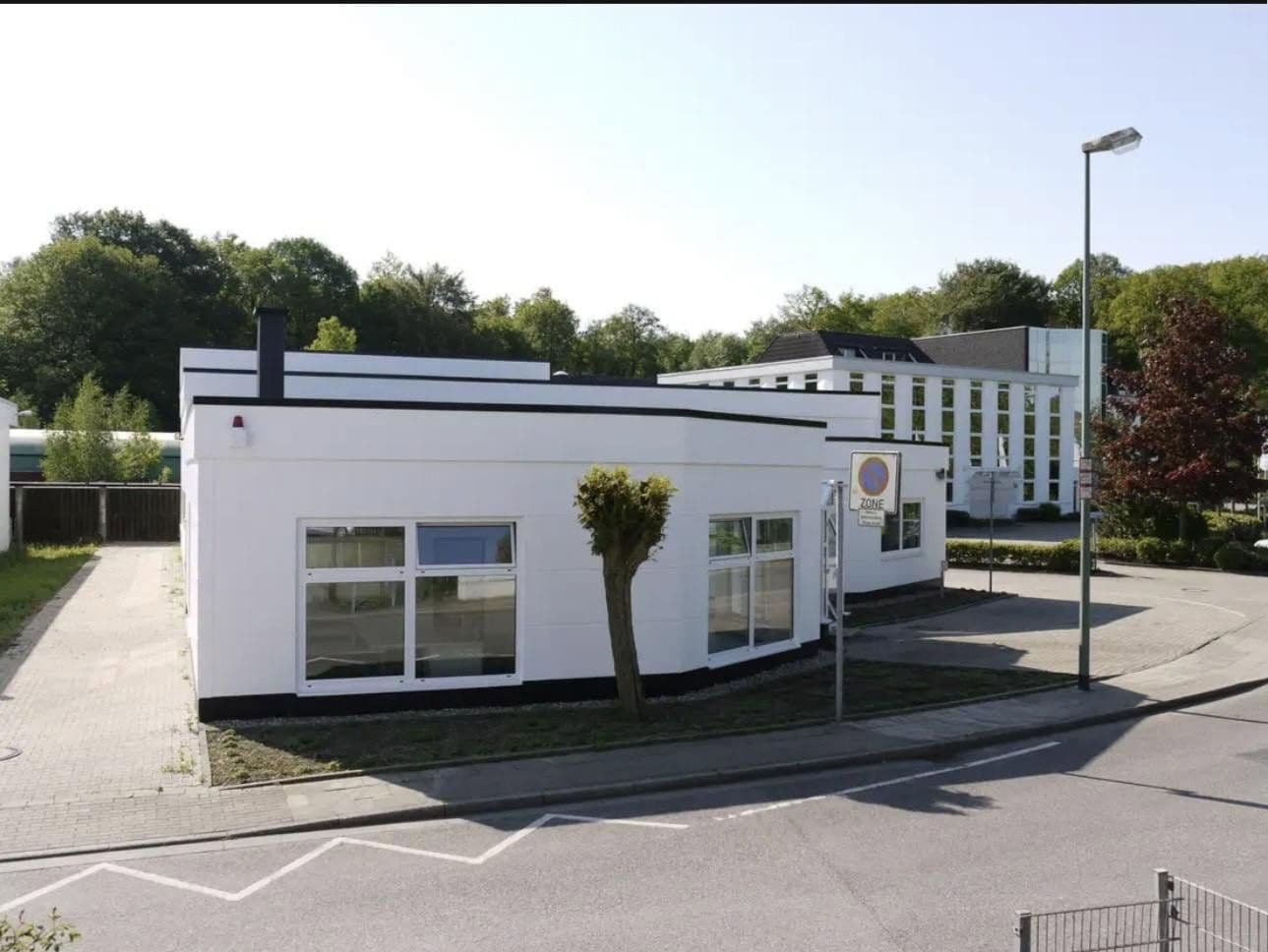 Prenájom nebytového priestoru 827 m², Heinrich-Held- Str. 34, Essen, Severné Porýnie - Westfálsko Prenájom nebytového priestoru 827 m², Heinrich-Held- Str. 34, Essen, Severné Porýnie - Westfálsko