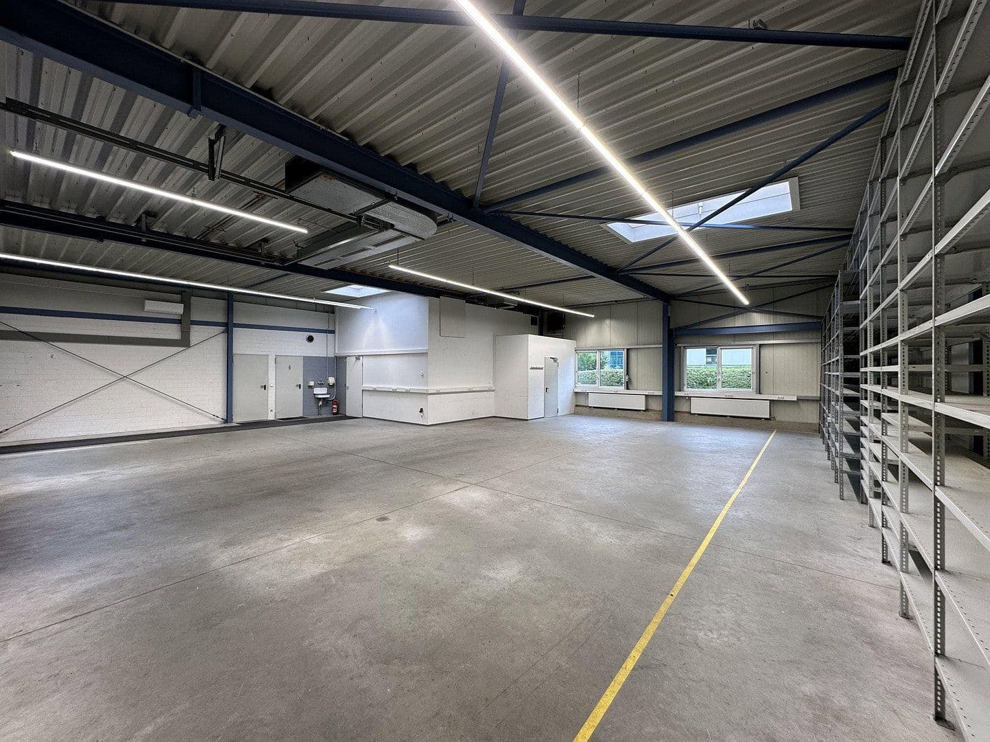 Prenájom nebytového priestoru 2.530 m², Rehwinkel 26, Porta Westfalica, Severné Porýnie - Westfálsko Prenájom nebytového priestoru 2.530 m², Rehwinkel 26, Porta Westfalica, Severné Porýnie - Westfálsko
