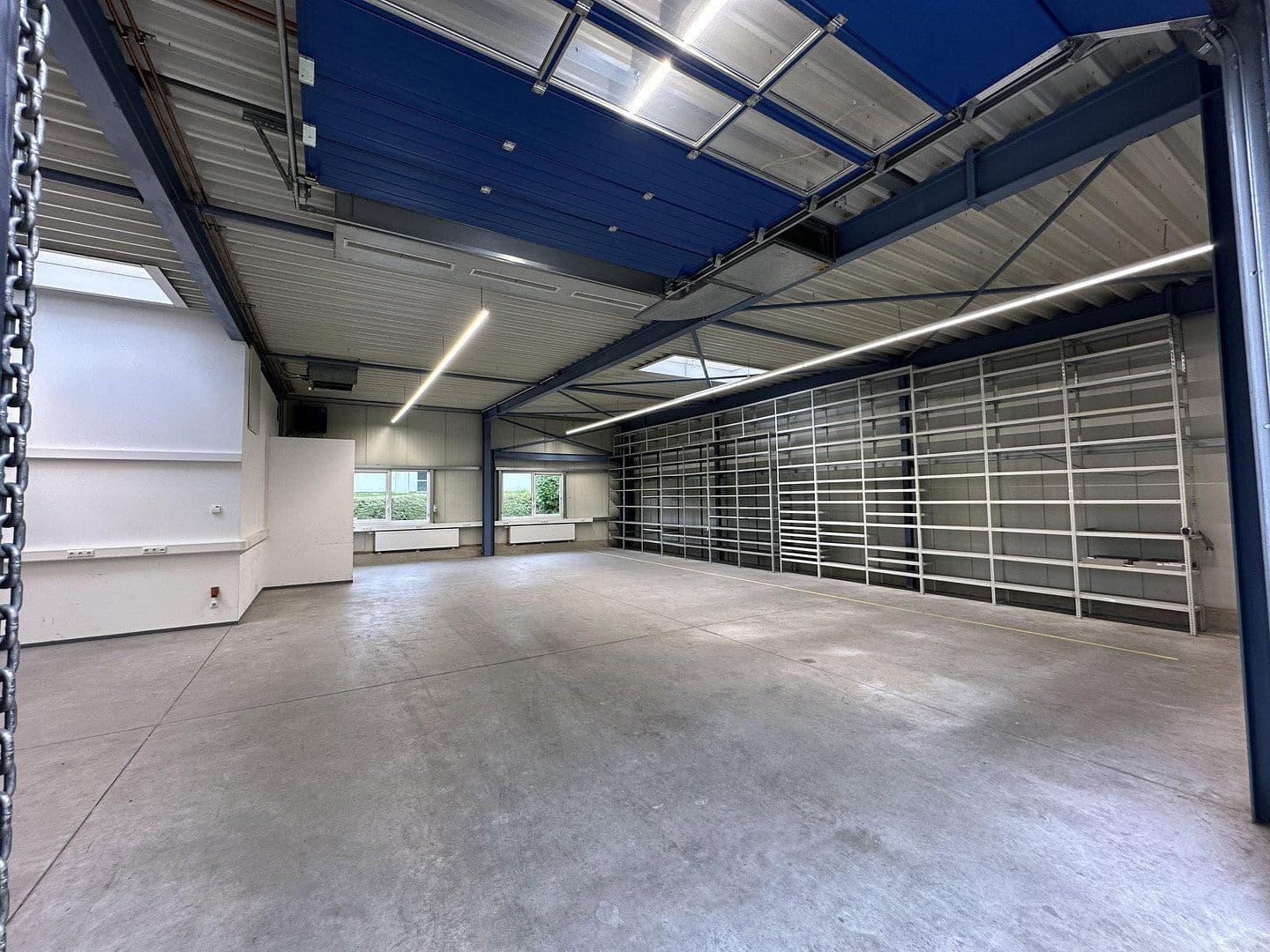 Prenájom nebytového priestoru 2.530 m², Rehwinkel 26, Porta Westfalica, Severné Porýnie - Westfálsko Prenájom nebytového priestoru 2.530 m², Rehwinkel 26, Porta Westfalica, Severné Porýnie - Westfálsko