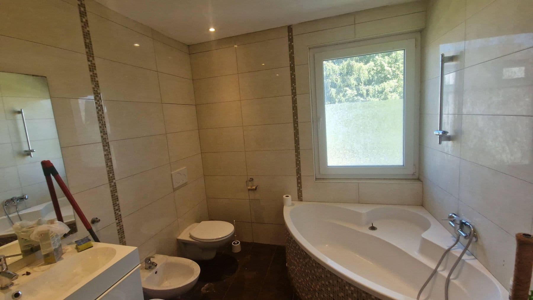 Predaj domu 145 m², pozemek 322 m², Laupheim, Bádensko-Wurttembersko Predaj domu 145 m², pozemek 322 m², Laupheim, Bádensko-Wurttembersko