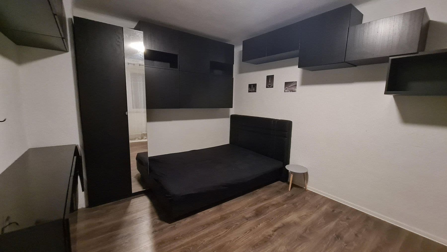 Predaj domu 145 m², pozemek 322 m², Laupheim, Bádensko-Wurttembersko Predaj domu 145 m², pozemek 322 m², Laupheim, Bádensko-Wurttembersko