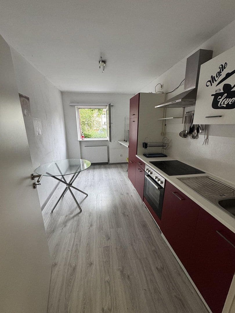 Predaj domu 170 m², pozemek 150 m², Ludwigshafen, Porýnie-Falcko Predaj domu 170 m², pozemek 150 m², Ludwigshafen, Porýnie-Falcko