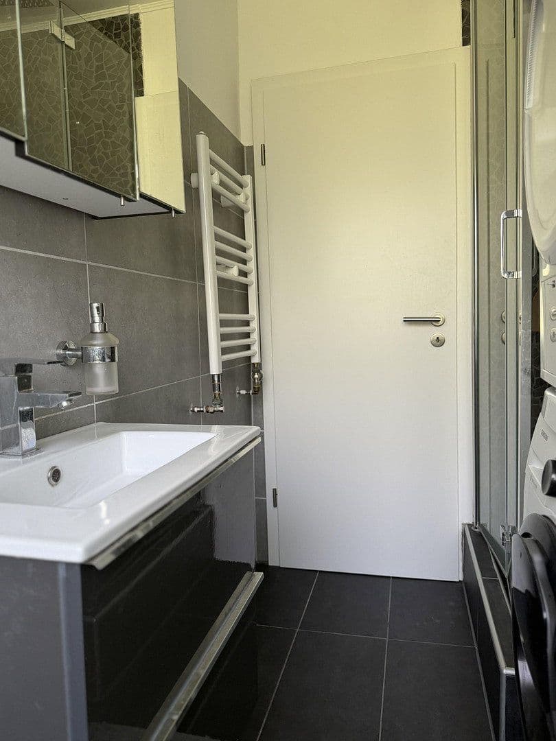 Predaj bytu 3-izbový 70 m², Heiligenhaus, Severné Porýnie - Westfálsko Predaj bytu 3-izbový 70 m², Heiligenhaus, Severné Porýnie - Westfálsko
