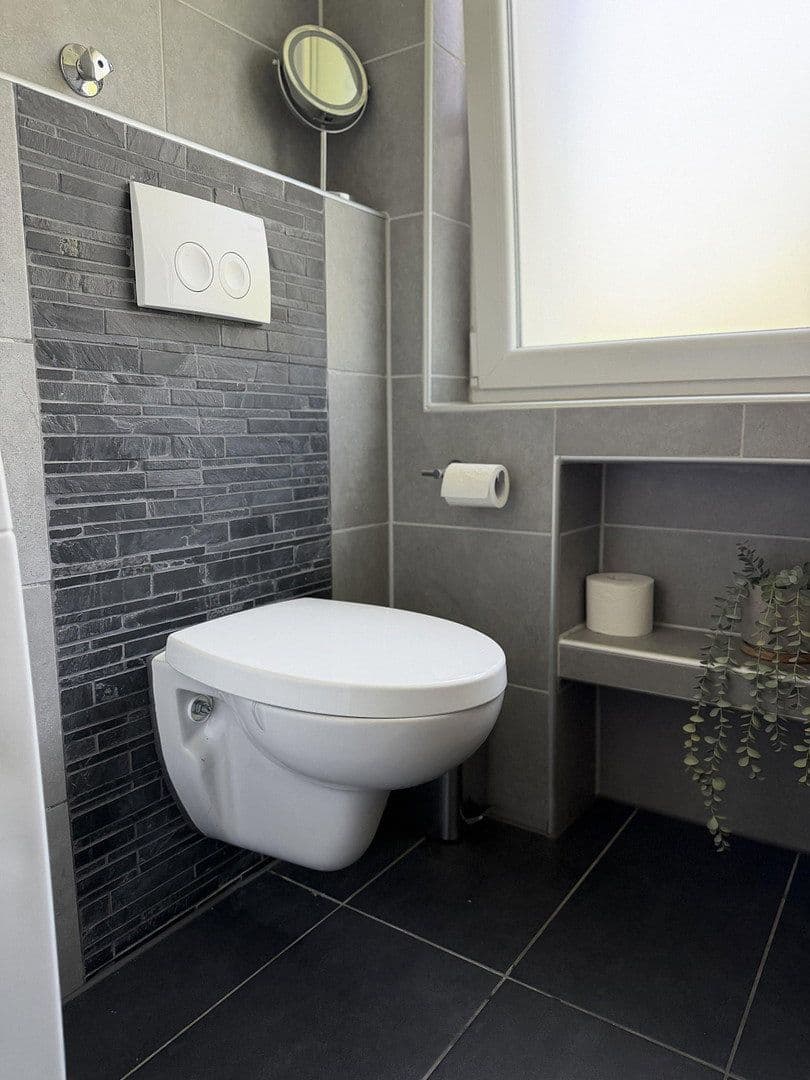 Predaj bytu 3-izbový 70 m², Heiligenhaus, Severné Porýnie - Westfálsko Predaj bytu 3-izbový 70 m², Heiligenhaus, Severné Porýnie - Westfálsko