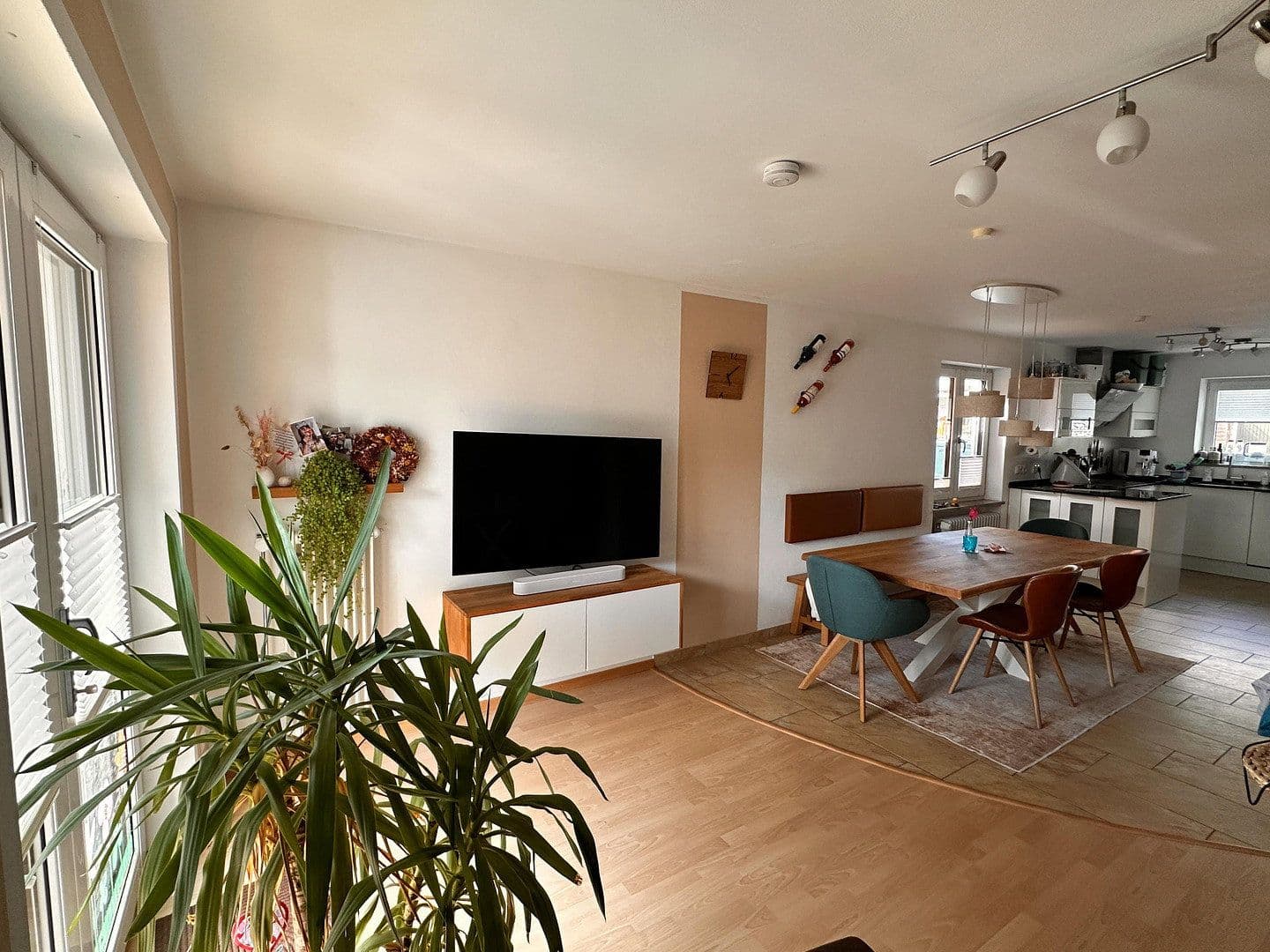 Predaj domu 135 m², pozemek 300 m², Ingolstadt, Bavorsko Predaj domu 135 m², pozemek 300 m², Ingolstadt, Bavorsko