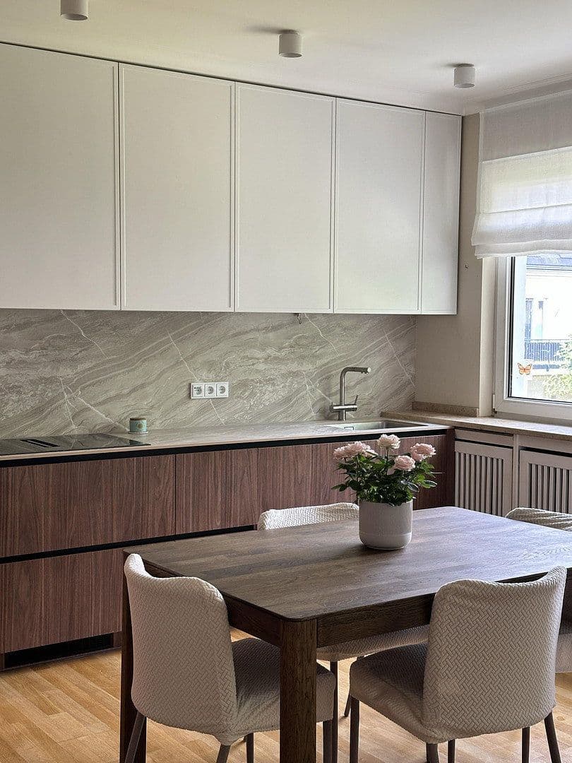 Predaj bytu 4-izbový 130 m², Heerstr. 76, Berlin, Berlín Predaj bytu 4-izbový 130 m², Heerstr. 76, Berlin, Berlín