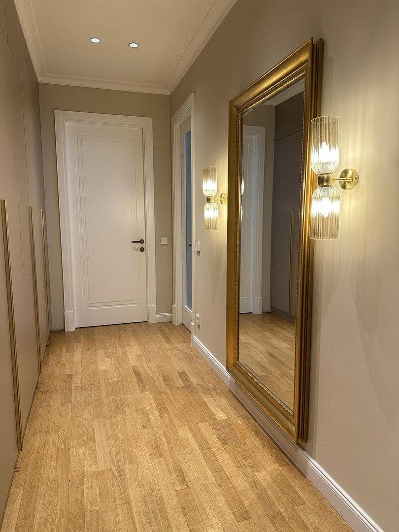 Predaj bytu 4-izbový 130 m², Heerstr. 76, Berlin, Berlín Predaj bytu 4-izbový 130 m², Heerstr. 76, Berlin, Berlín