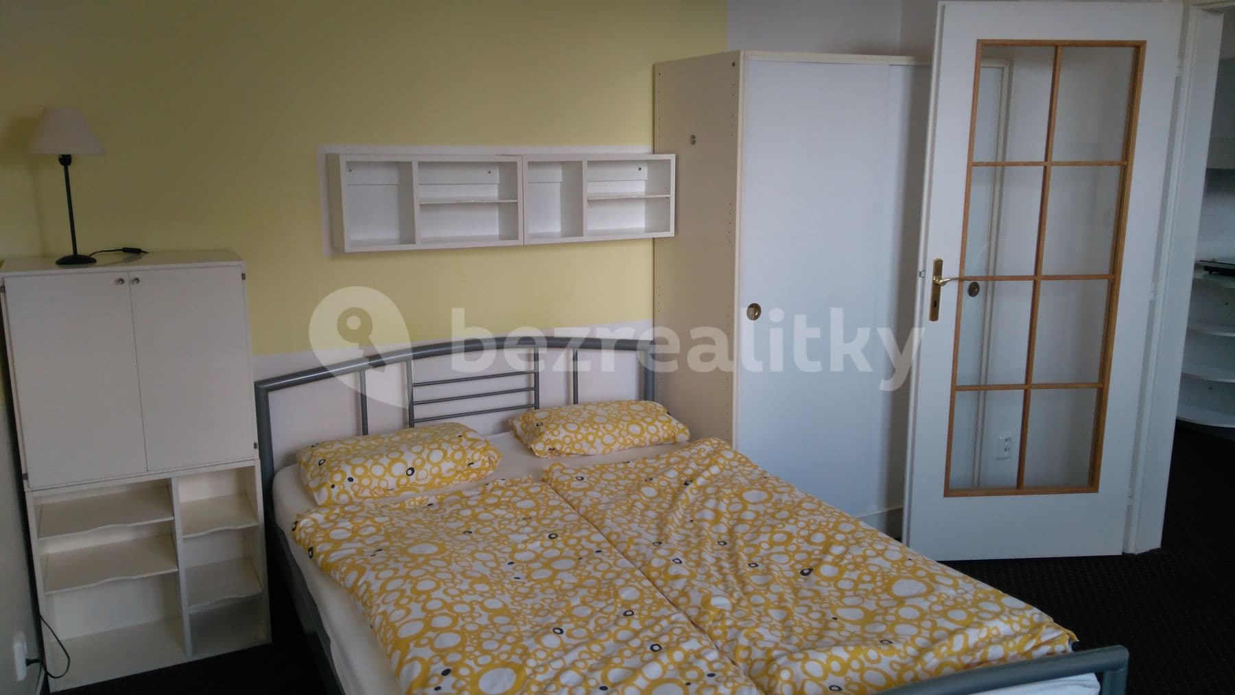 Prenájom bytu 1-izbový 48 m², Nad Krocínkou, Praha, Praha Prenájom bytu 1-izbový 48 m², Nad Krocínkou, Praha, Praha