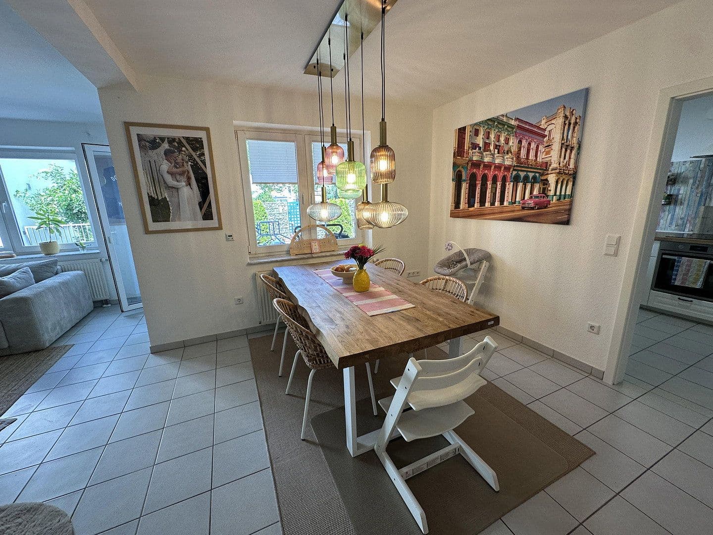 Prenájom bytu 4-izbový 103 m², Rheinbach, Severné Porýnie - Westfálsko Prenájom bytu 4-izbový 103 m², Rheinbach, Severné Porýnie - Westfálsko