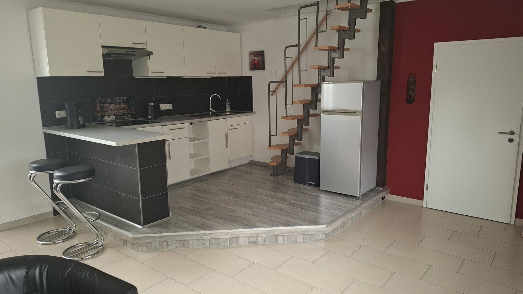 Predaj domu 130 m², pozemek 525 m², Puschkinstraße 19a, Königs Wusterhausen, Brandenbursko Predaj domu 130 m², pozemek 525 m², Puschkinstraße 19a, Königs Wusterhausen, Brandenbursko