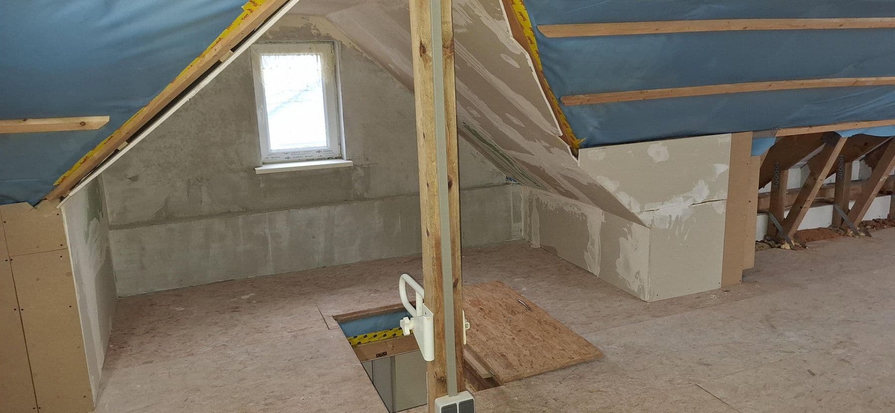Predaj domu 130 m², pozemek 525 m², Puschkinstraße 19a, Königs Wusterhausen, Brandenbursko Predaj domu 130 m², pozemek 525 m², Puschkinstraße 19a, Königs Wusterhausen, Brandenbursko