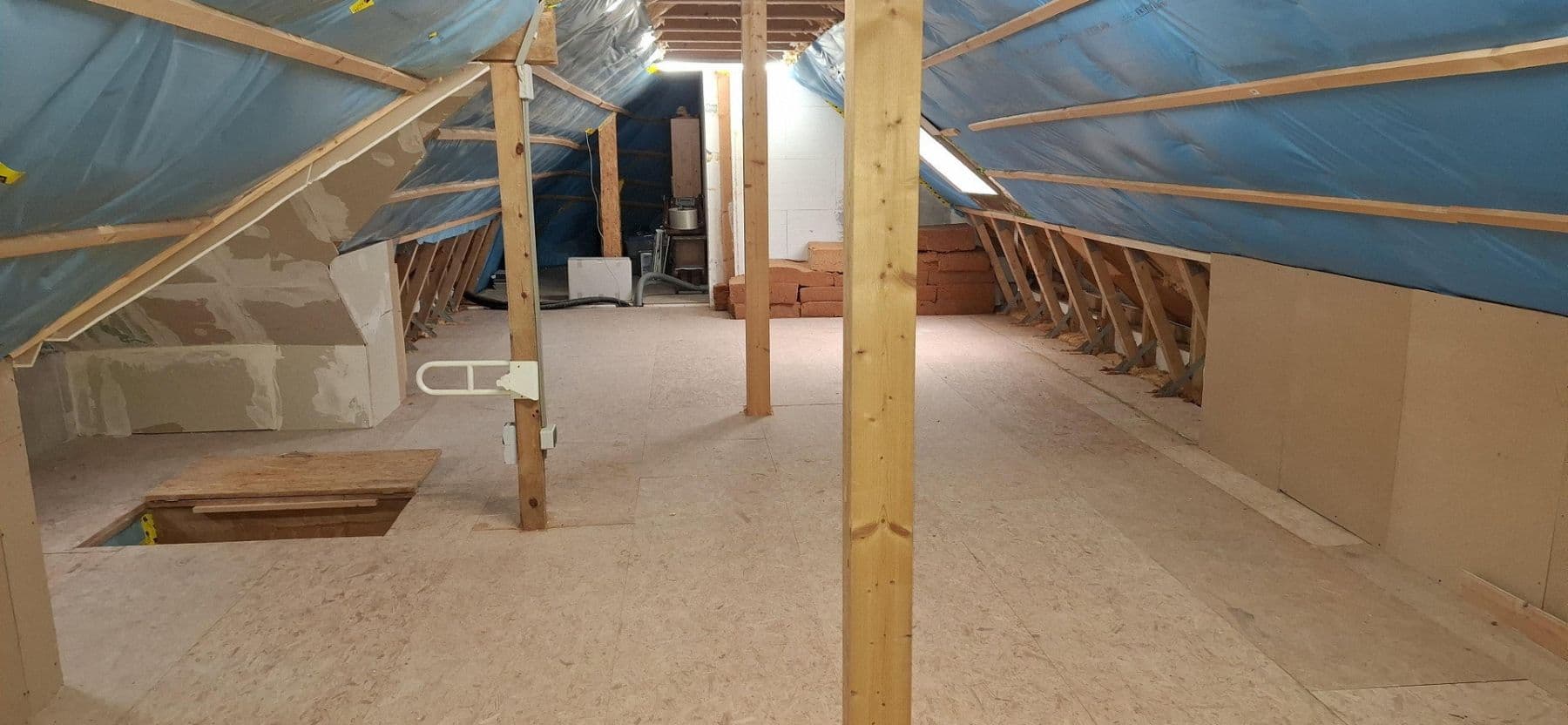 Predaj domu 130 m², pozemek 525 m², Puschkinstraße 19a, Königs Wusterhausen, Brandenbursko Predaj domu 130 m², pozemek 525 m², Puschkinstraße 19a, Königs Wusterhausen, Brandenbursko