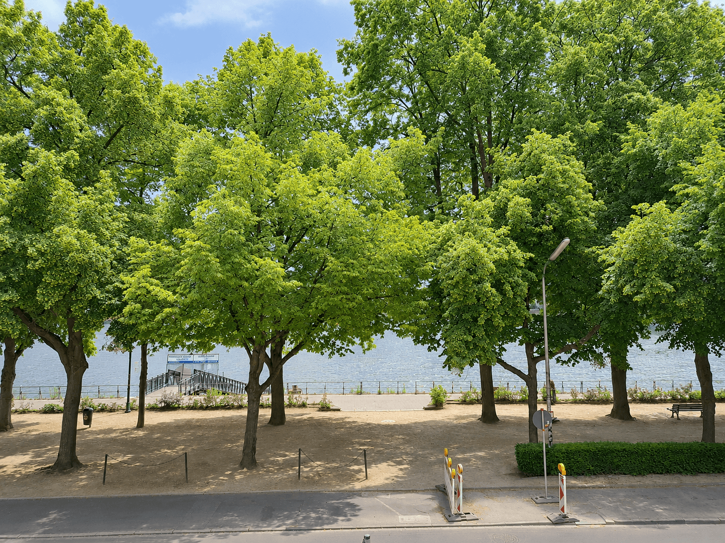 Prenájom bytu 3-izbový 62 m², Bonn, Severné Porýnie - Westfálsko Prenájom bytu 3-izbový 62 m², Bonn, Severné Porýnie - Westfálsko