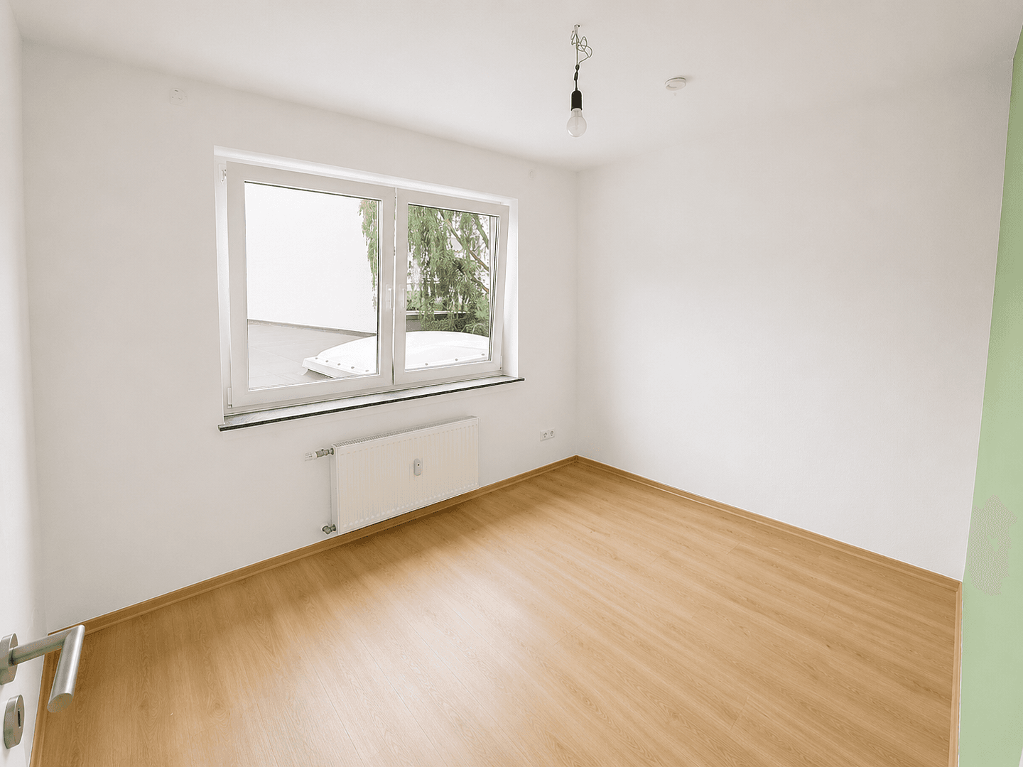 Prenájom bytu 3-izbový 62 m², Bonn, Severné Porýnie - Westfálsko Prenájom bytu 3-izbový 62 m², Bonn, Severné Porýnie - Westfálsko