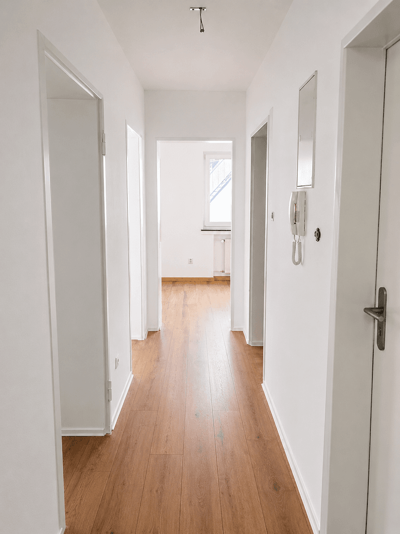 Prenájom bytu 3-izbový 62 m², Bonn, Severné Porýnie - Westfálsko Prenájom bytu 3-izbový 62 m², Bonn, Severné Porýnie - Westfálsko