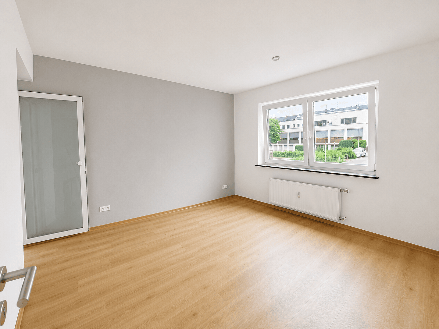 Prenájom bytu 3-izbový 62 m², Bonn, Severné Porýnie - Westfálsko Prenájom bytu 3-izbový 62 m², Bonn, Severné Porýnie - Westfálsko