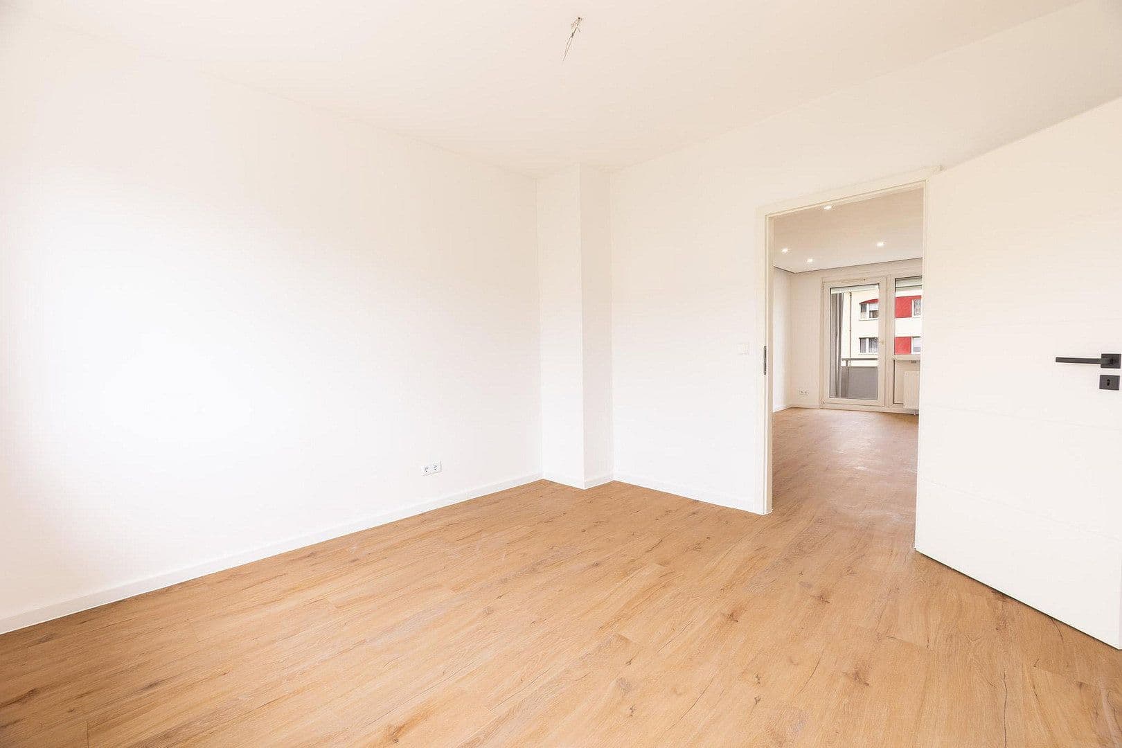 Predaj bytu 1-izbový 60 m², Pulvermühlenweg 31, Zwenkau, Sasko Predaj bytu 1-izbový 60 m², Pulvermühlenweg 31, Zwenkau, Sasko