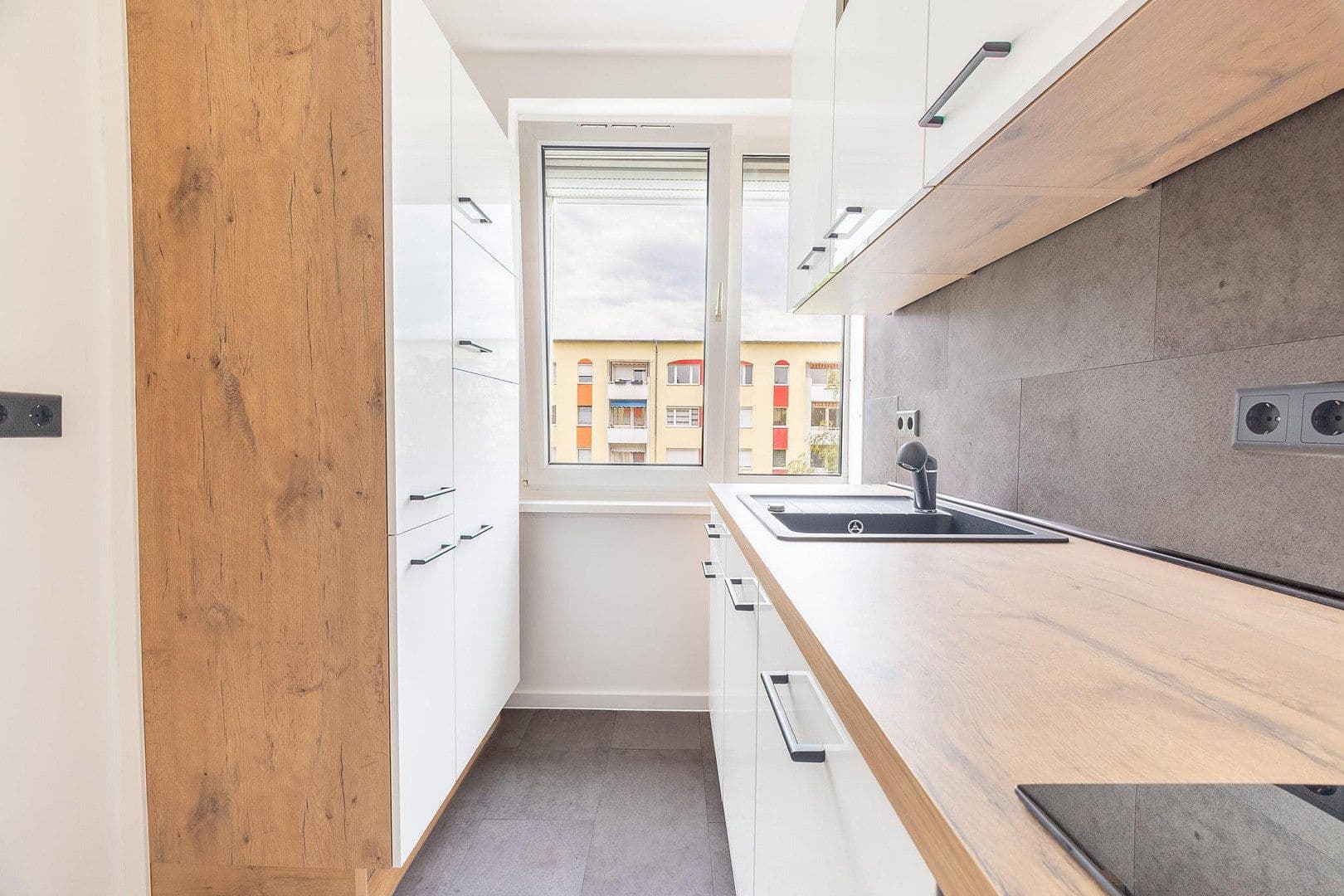 Predaj bytu 1-izbový 60 m², Pulvermühlenweg 31, Zwenkau, Sasko Predaj bytu 1-izbový 60 m², Pulvermühlenweg 31, Zwenkau, Sasko
