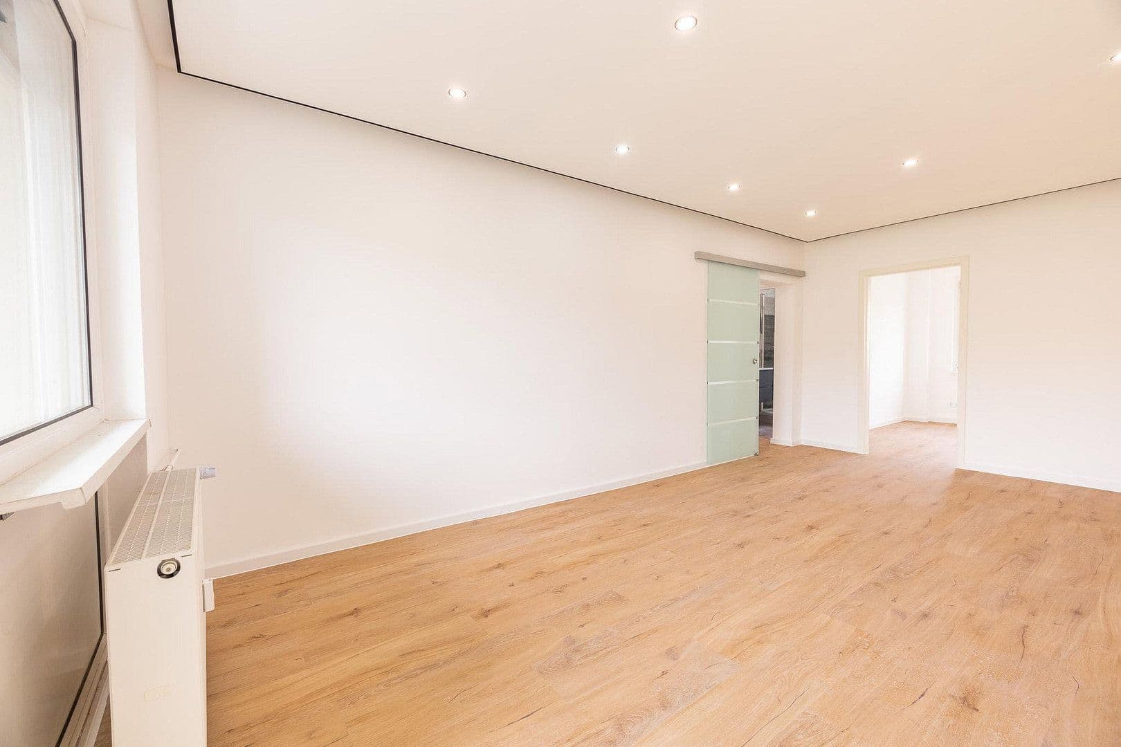 Predaj bytu 1-izbový 60 m², Pulvermühlenweg 31, Zwenkau, Sasko Predaj bytu 1-izbový 60 m², Pulvermühlenweg 31, Zwenkau, Sasko