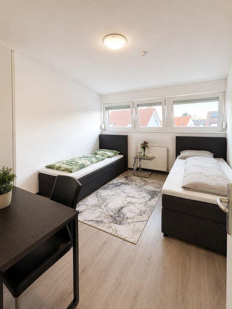 Prenájom bytu 3-izbový 77 m², Karlsruhe, Bádensko-Wurttembersko Prenájom bytu 3-izbový 77 m², Karlsruhe, Bádensko-Wurttembersko