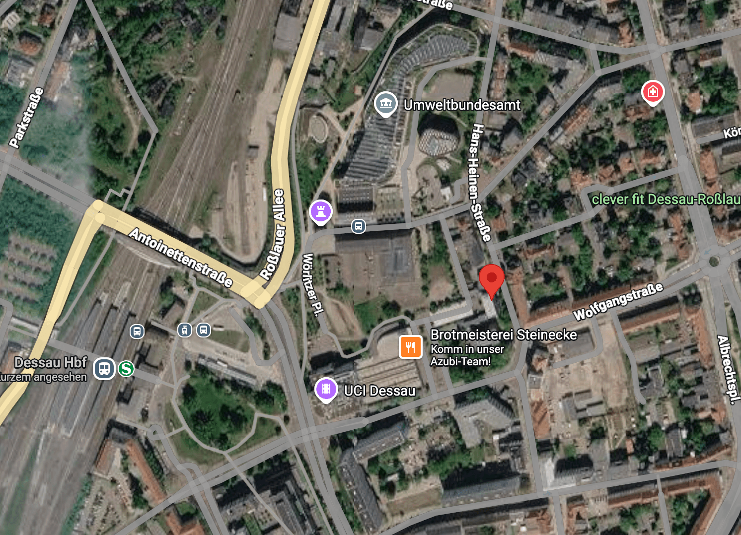 Prenájom bytu 4-izbový 105 m², Hans-Heinen-Straße 45, Dessau-Roßlau, Sasko-Anhaltsko Prenájom bytu 4-izbový 105 m², Hans-Heinen-Straße 45, Dessau-Roßlau, Sasko-Anhaltsko
