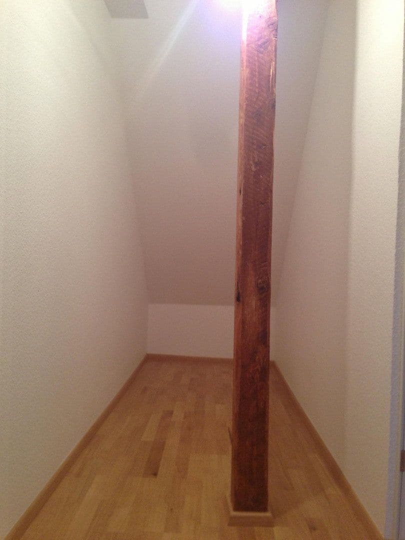 Prenájom bytu 2-izbový 80 m², Dortmund, Severné Porýnie - Westfálsko Prenájom bytu 2-izbový 80 m², Dortmund, Severné Porýnie - Westfálsko